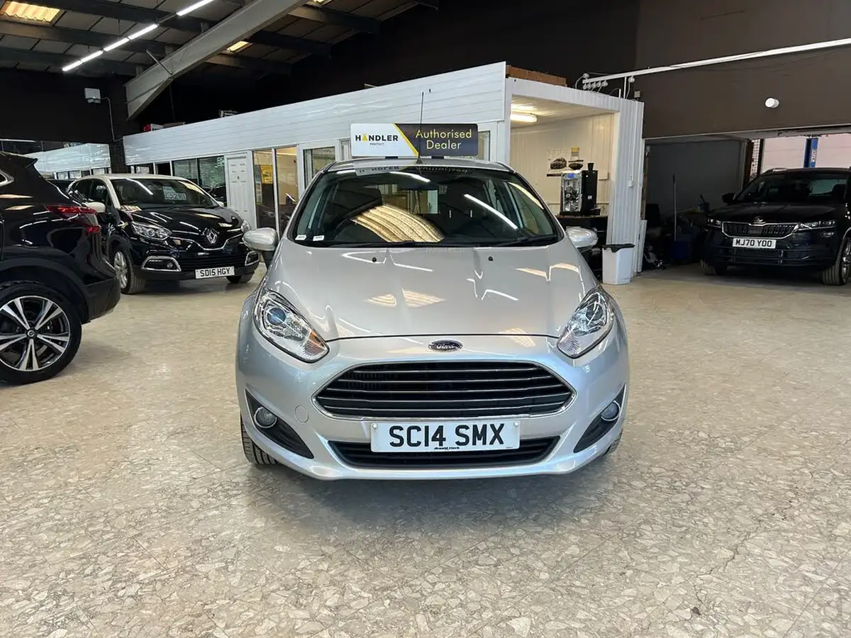 2014-ford-fiesta-10-zetec-100ps-ecoboost-ss-5d-big-1