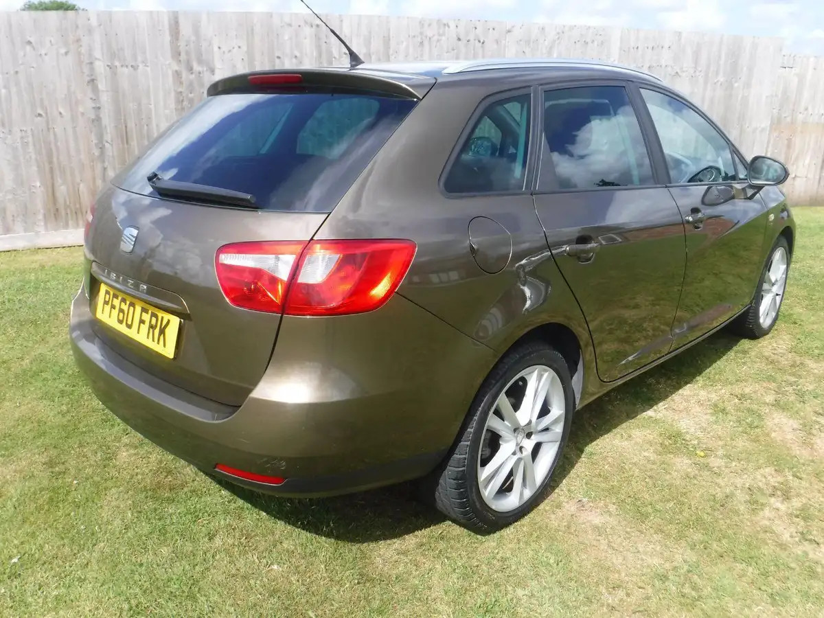 2010-seat-ibiza-16td-se-big-2