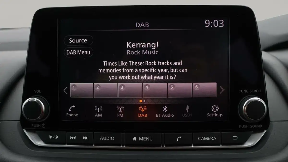 2022-nissan-qashqai-13-dig-t-acenta-premium-140ps-big-11