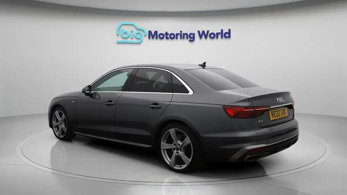 2022-audi-a4-20-35-tfsi-s-line-tronic-big-5