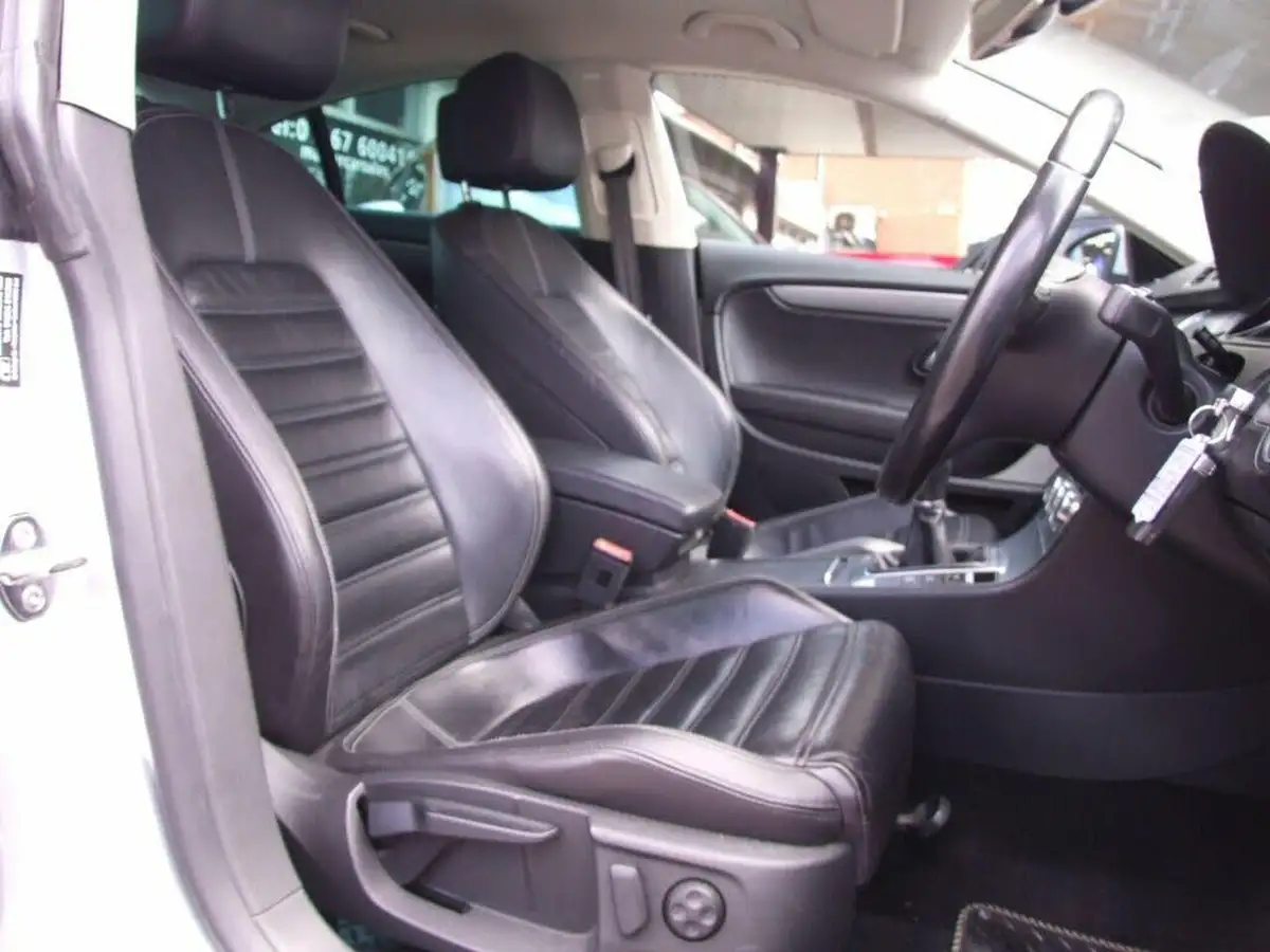 2012-volkswagen-cc-20td-gt-140ps-big-34