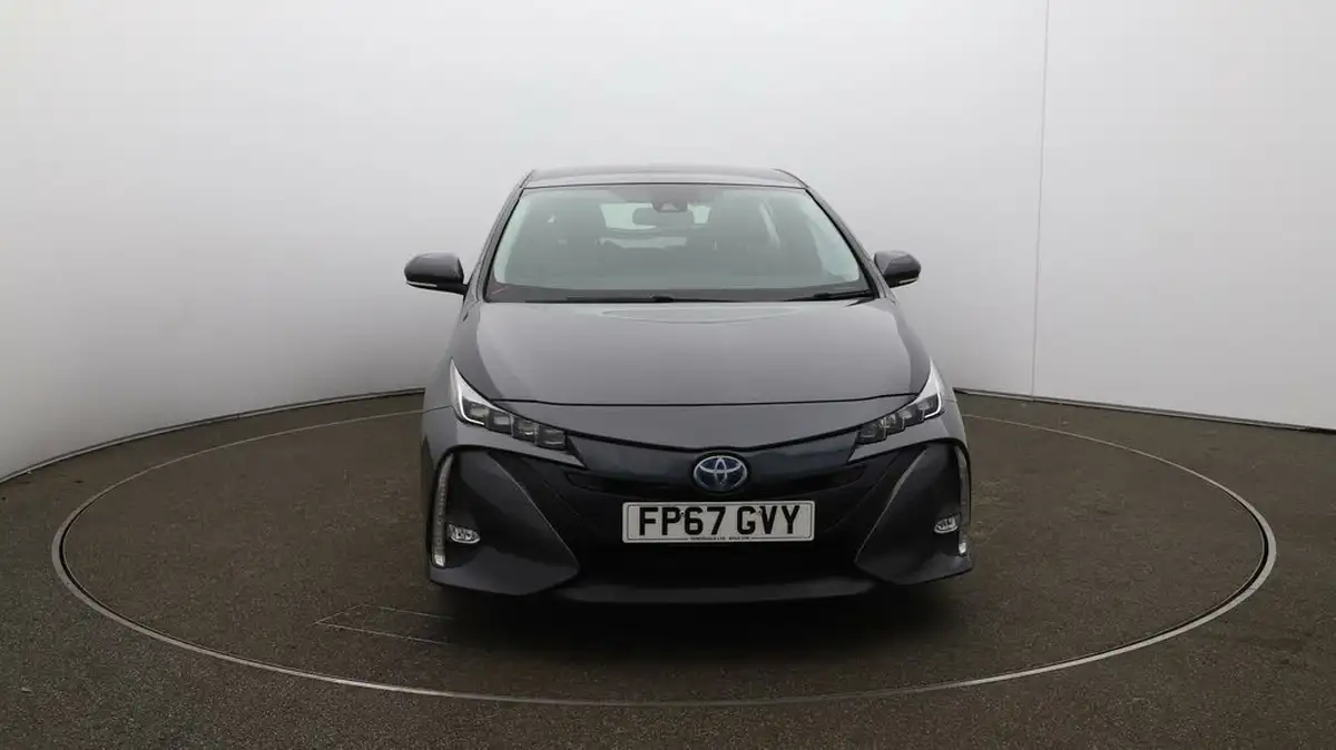 2017-toyota-prius-18-vvt-i-excel-plug-in-big-39