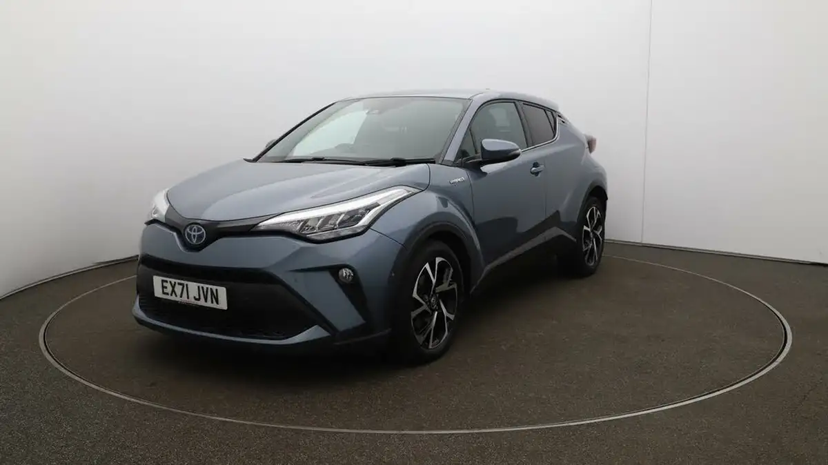 2021-toyota-c-hr-18-vvt-i-design-big-38