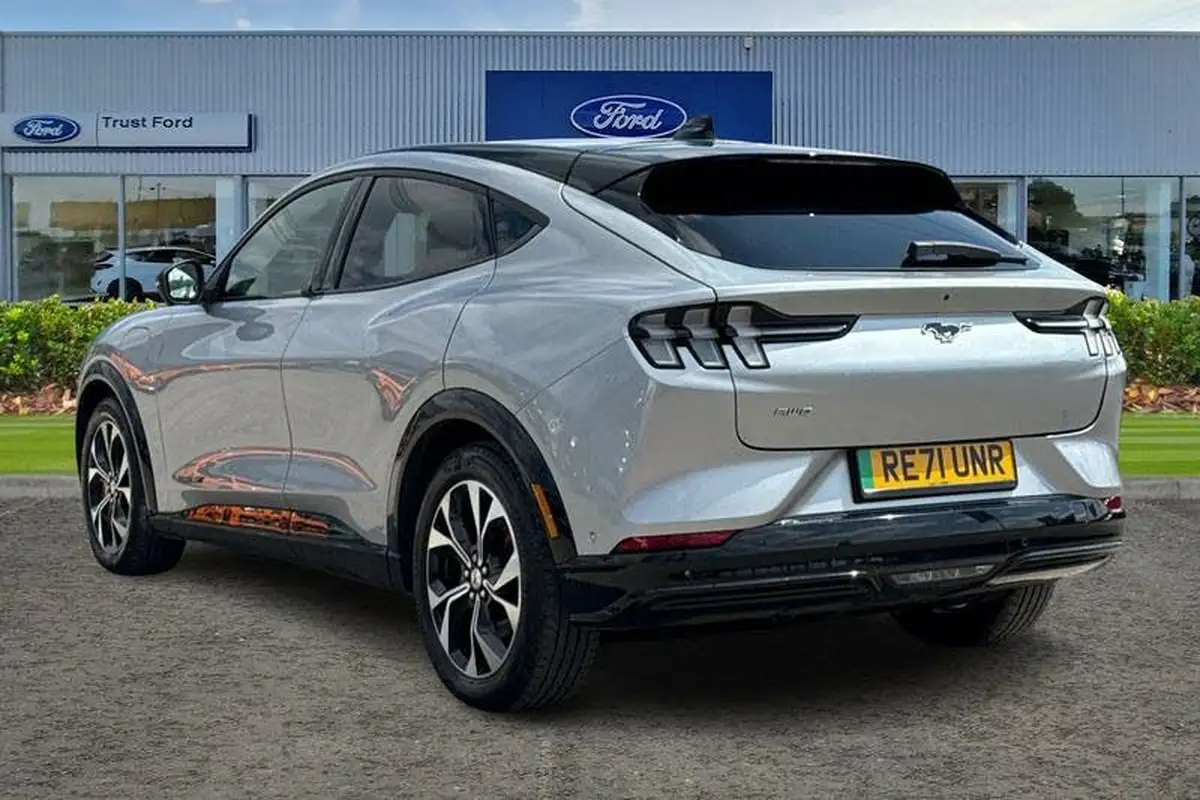 2022-ford-mustang-mach-e-e-extended-range-351ps-awd-big-1