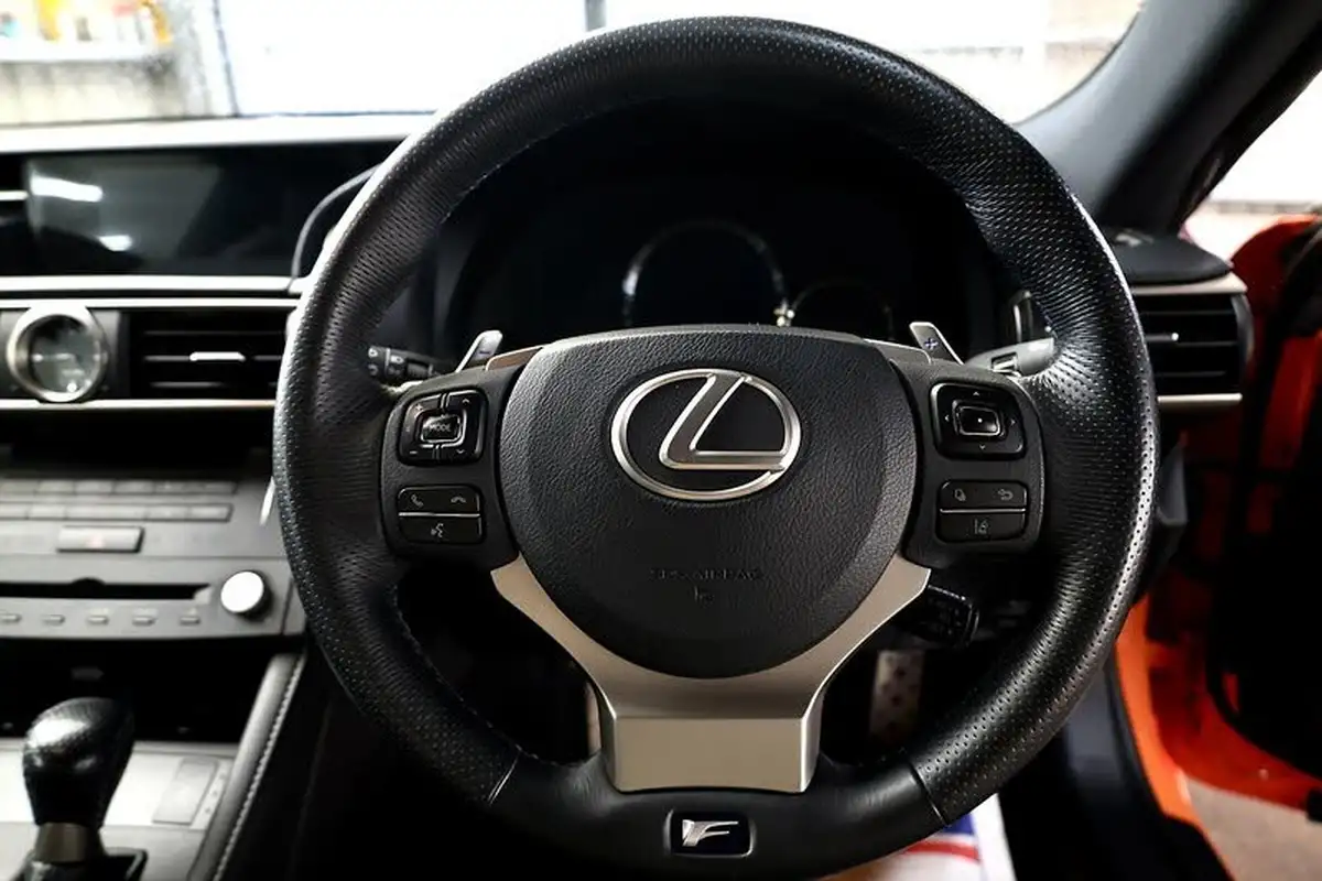2015-lexus-rc-f-50-f-carbon-big-39