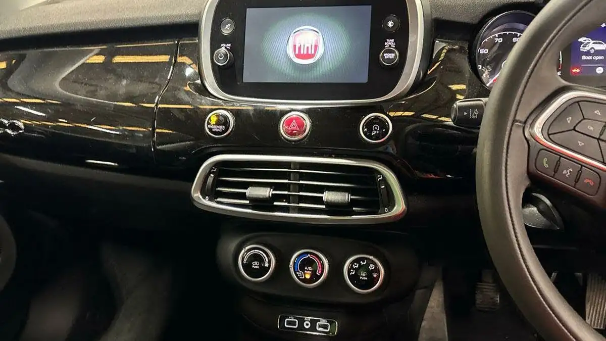 2018-fiat-500x-16-e-torq-urban-big-6