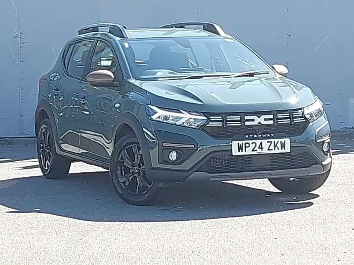 2024-dacia-sandero-stepway-10-tce-extreme-90bhp-big-0