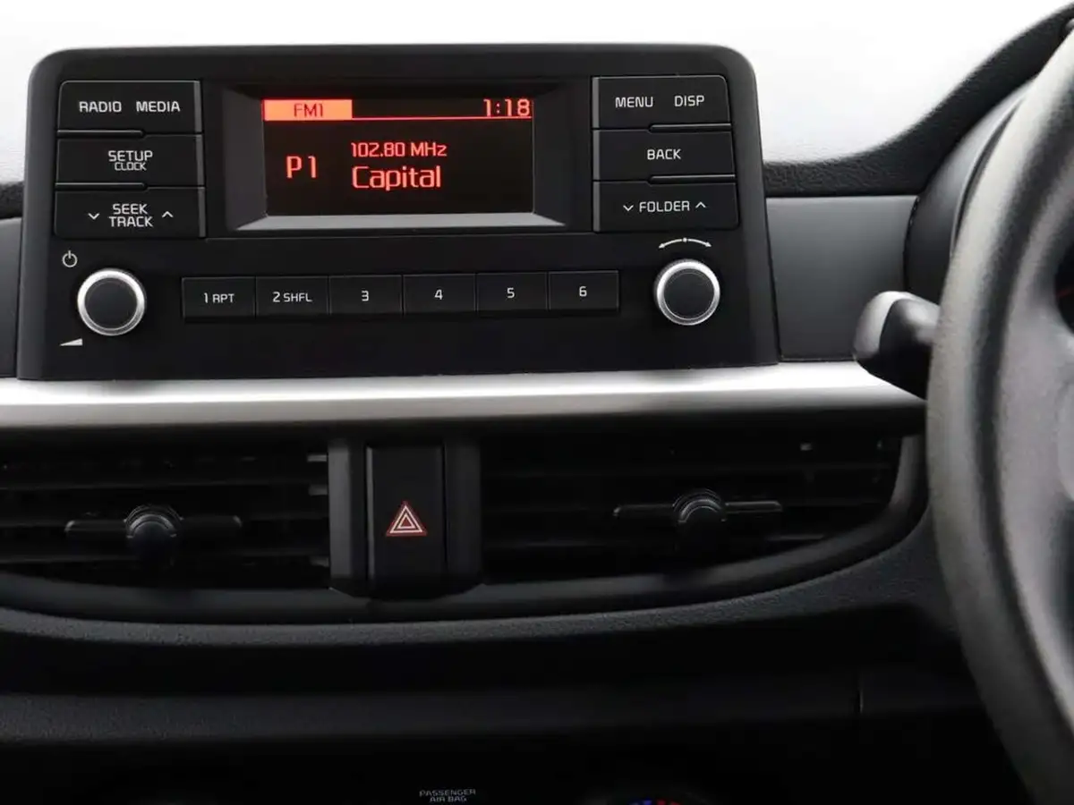 2018-kia-picanto-10-1-65bhp-adap-big-8
