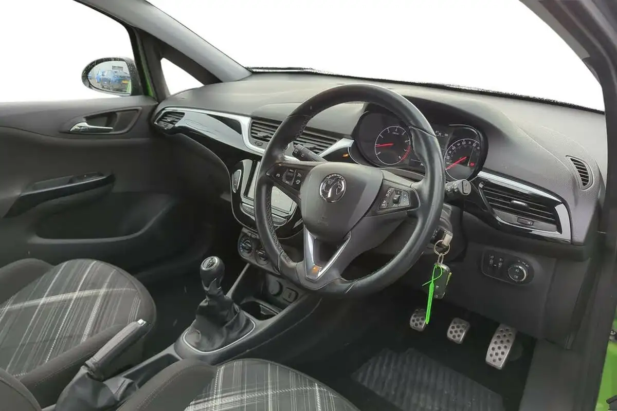 2016-vauxhall-corsa-10i-turbo-limited-edition-ssecoflex-3d-big-9
