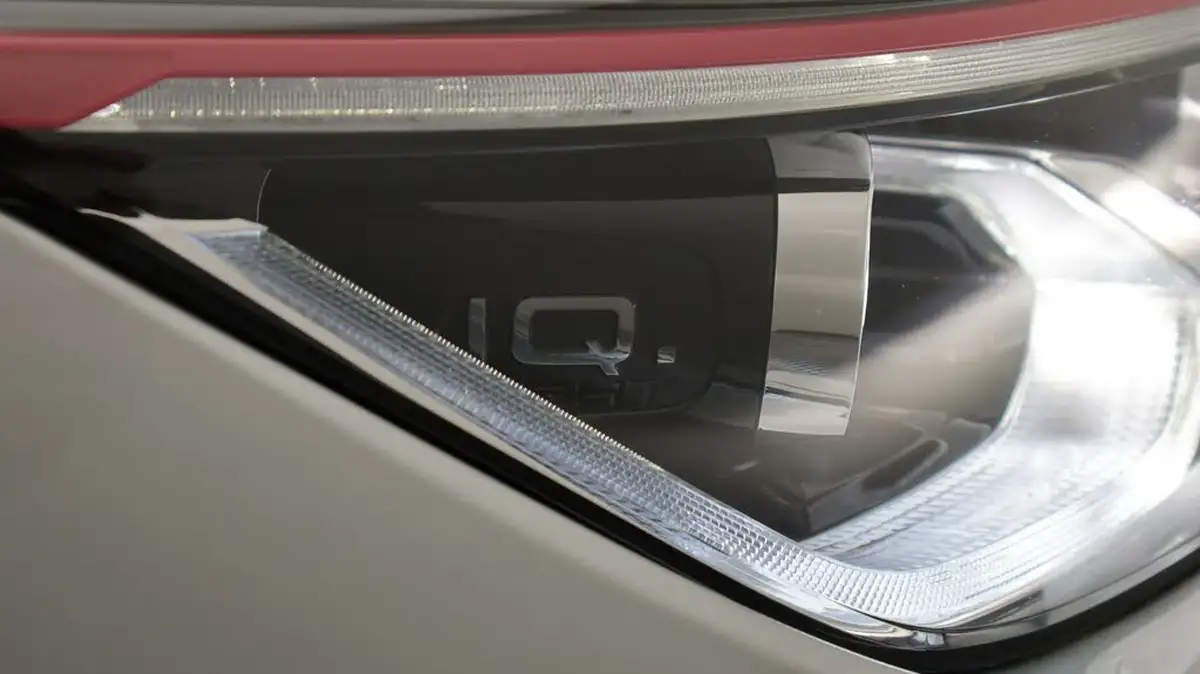 2021-volkswagen-golf-20-tsi-gti-dsg-big-22