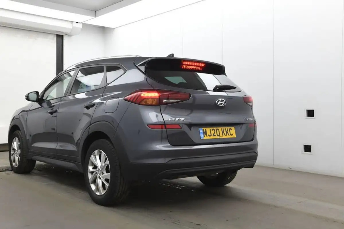 2020-hyundai-tucson-16-gdi-se-nav-big-12