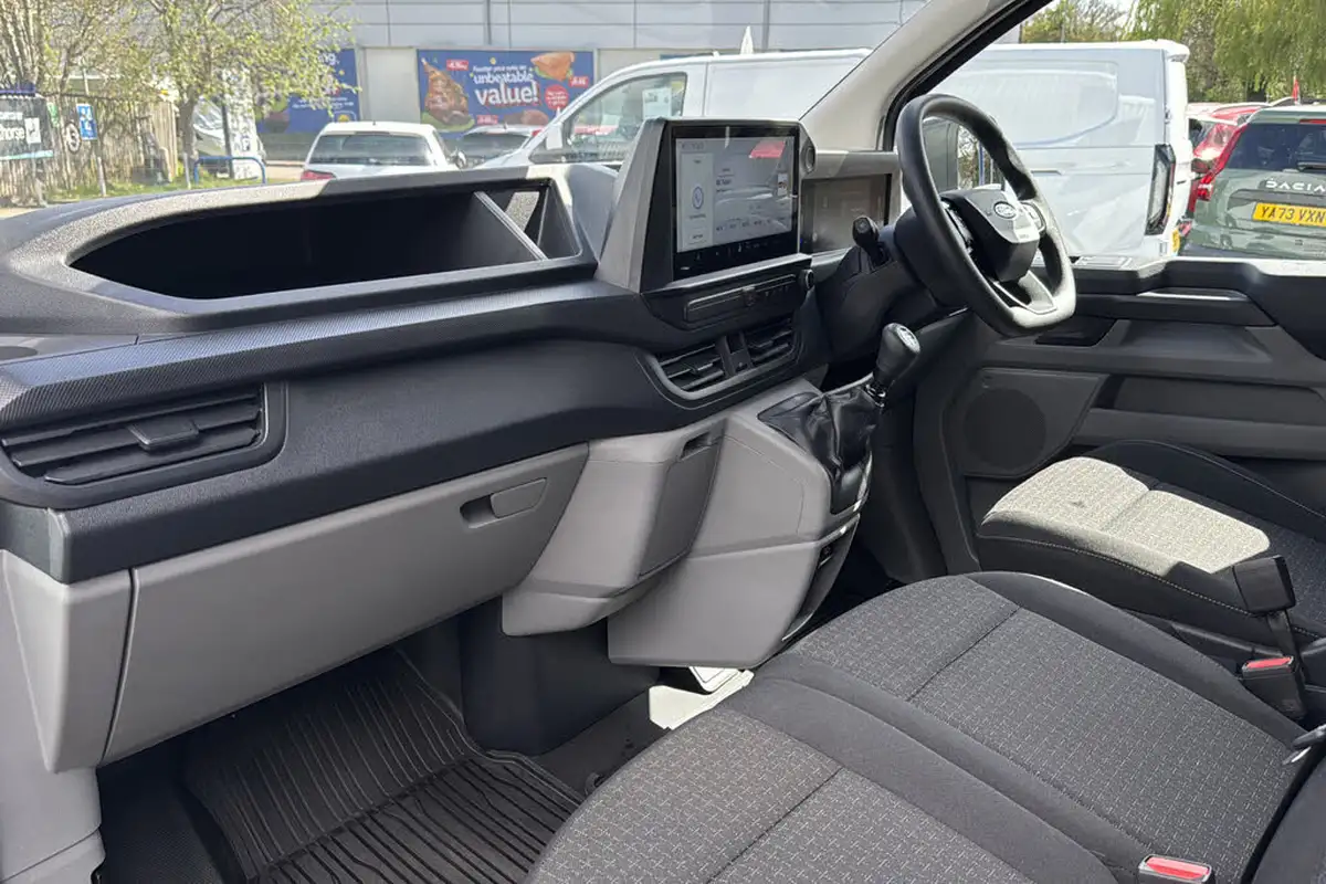 2023-ford-transit-custom-20tdci-300-l1h1-leader-110pseu6e-panel-van-1996cc-big-10