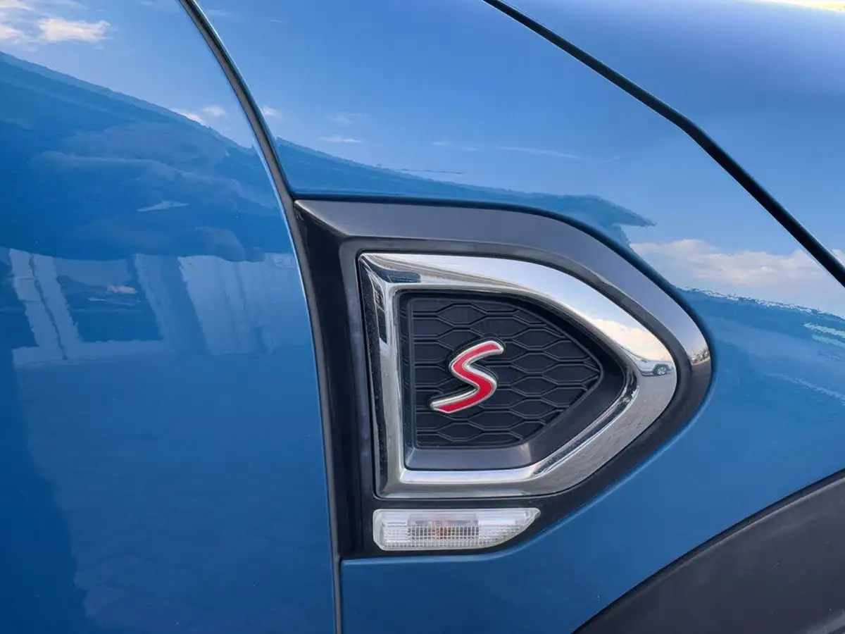 2019-mini-countryman-20-cooper-s-classic-comfort-big-19