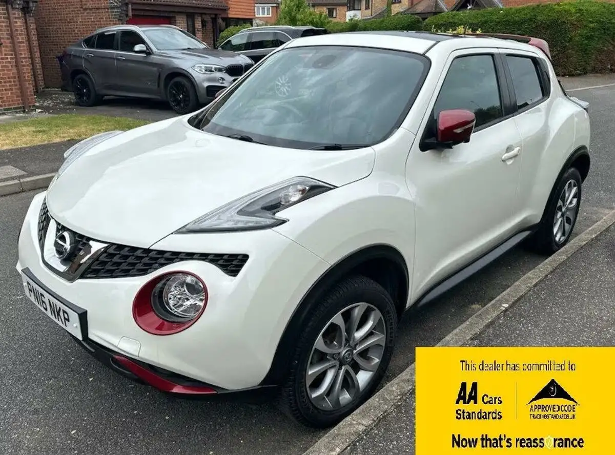 2016-nissan-juke-16-tekna-117ps-1598cc-xtronic-cvt-big-1