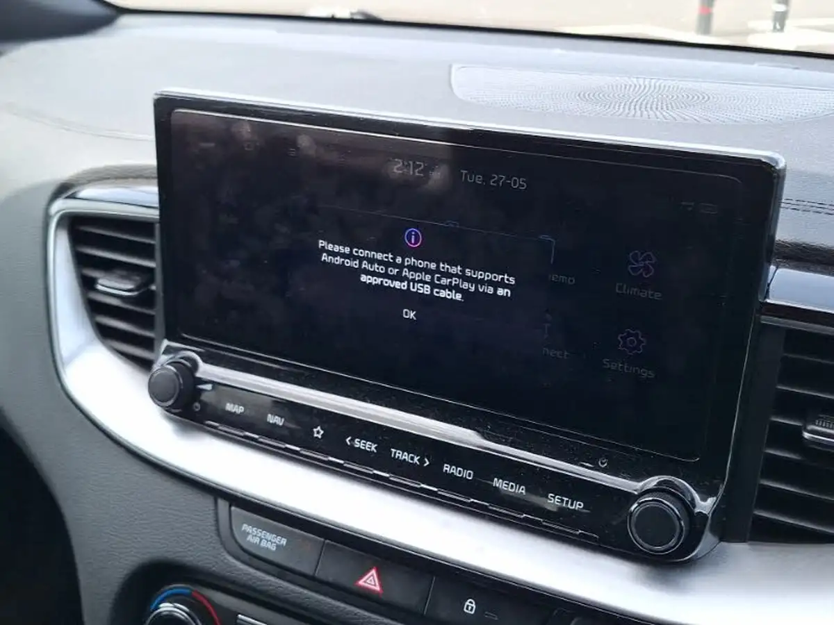 2022-kia-pro-ceed-15-t-gdi-gt-line-big-15