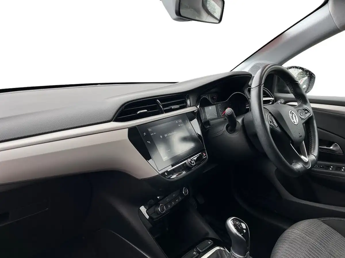 2021-vauxhall-corsa-12i-se-edition-big-8