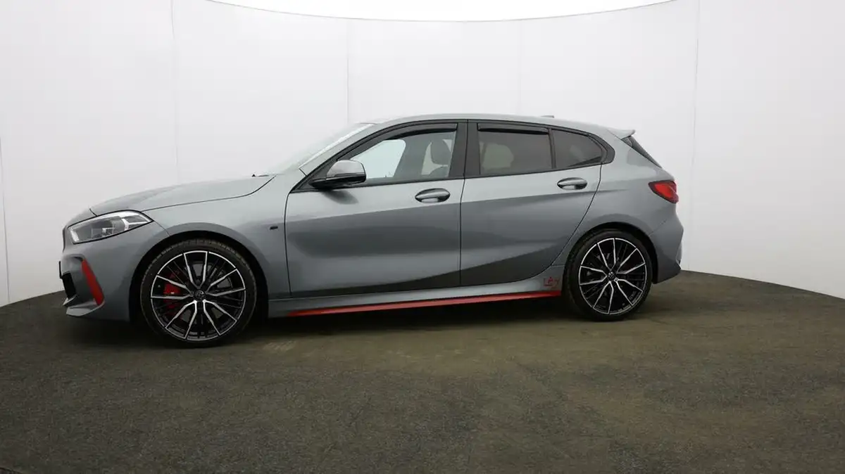 2023-bmw-1-series-20-128ti-lcp-big-33