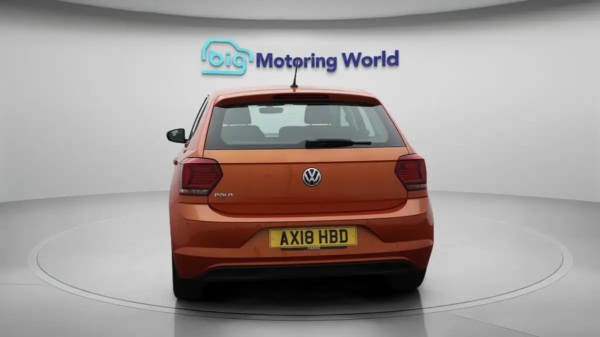 2018-volkswagen-polo-10-tsi-se-big-6