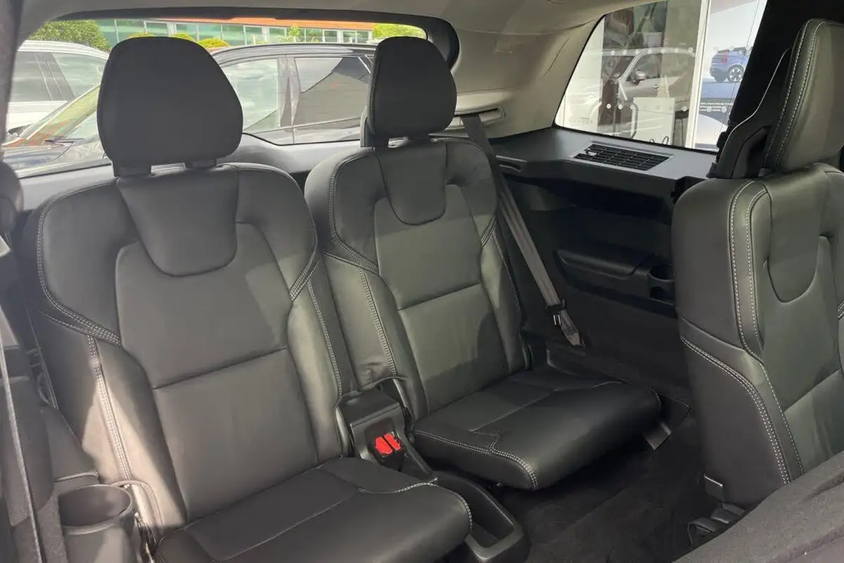 2022-volvo-xc90-20-t8-inscription-pro-455bhp-big-6