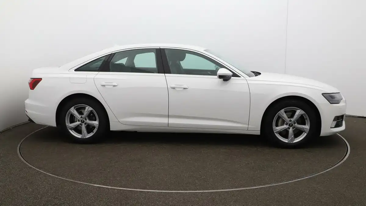 2022-audi-a6-saloon-20-40-tfsi-sport-big-48