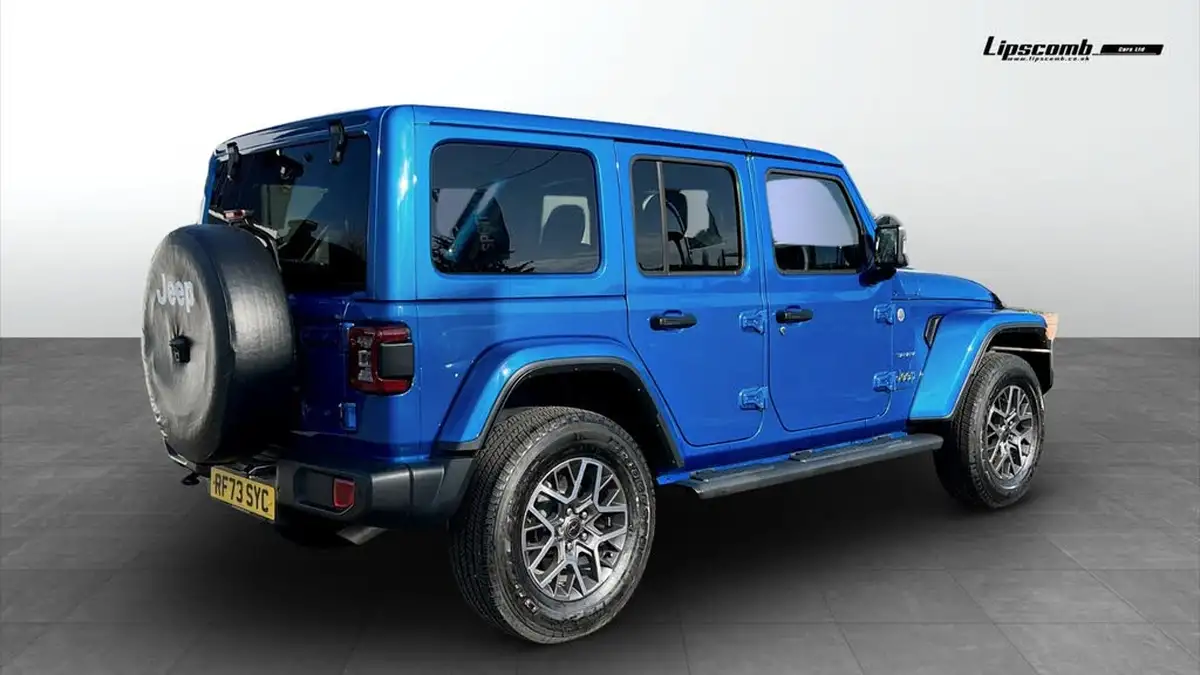 2024-jeep-wrangler-20-gme-sahara-big-3