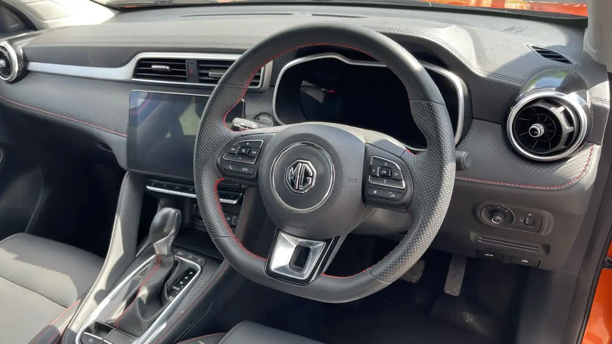 2024-mg-zs-suv-10t-gdi-exclusive-auto-big-8