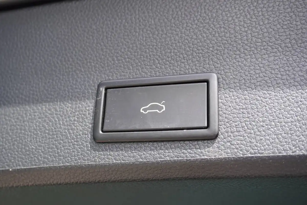 2020-seat-ateca-16tdi-xcellence-lux-ss-dsg-big-29
