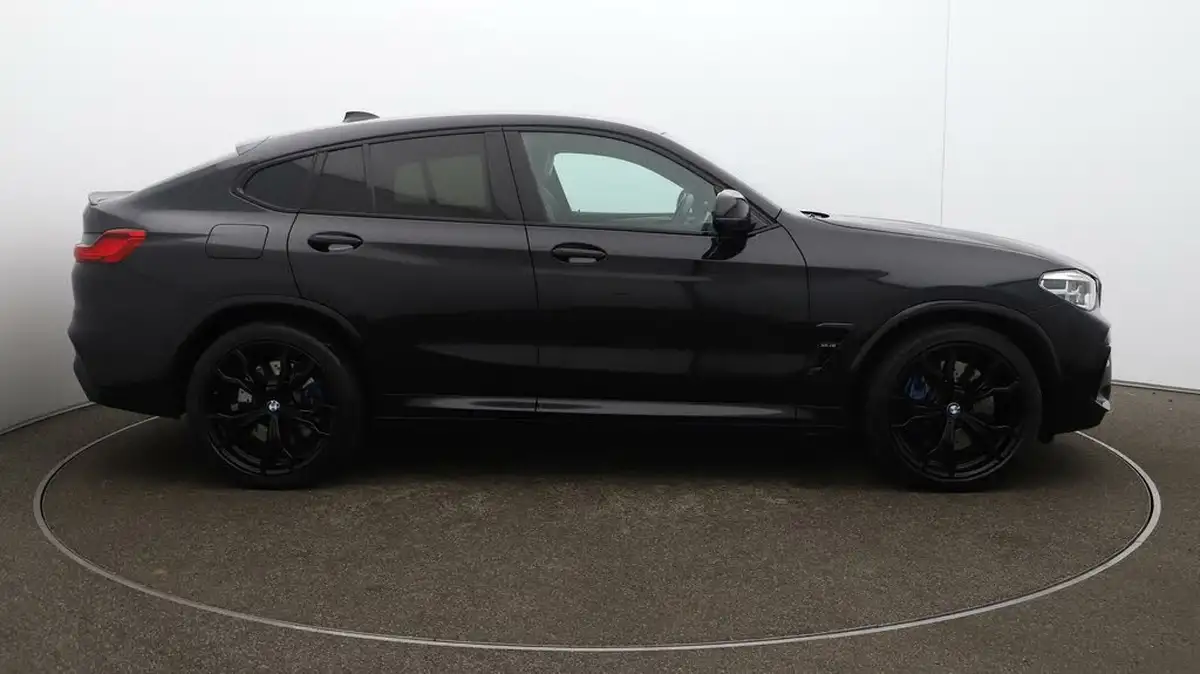 2019-bmw-x4-30-m-competition-big-52