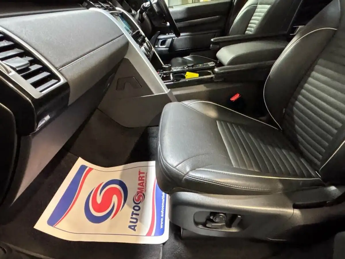 2020-land-rover-discovery-30-sd6-hse-big-16