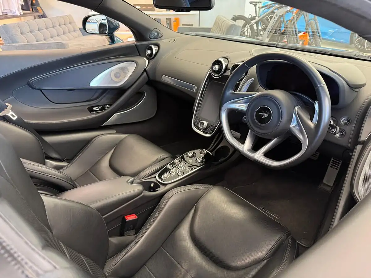 2021-mclaren-gt-40-big-3
