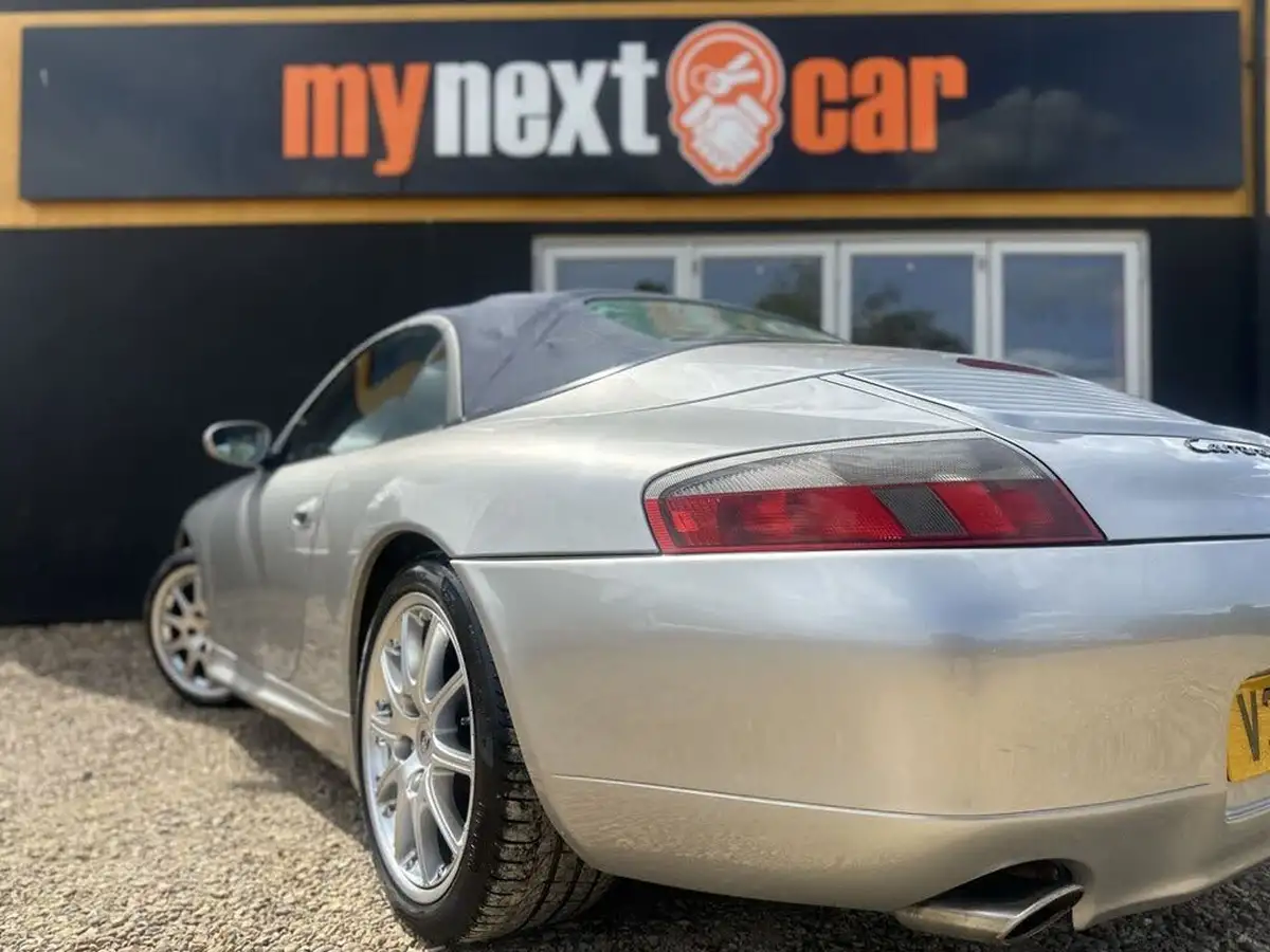 1999-porsche-911-34-carrera-rwd-2-cabriolet-big-10