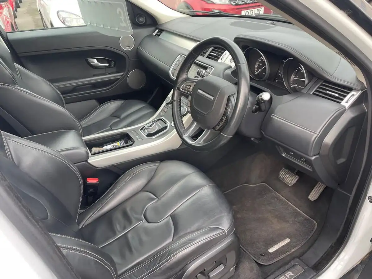 2014-land-rover-range-rover-evoque-22sd4-prestige-lux-big-14