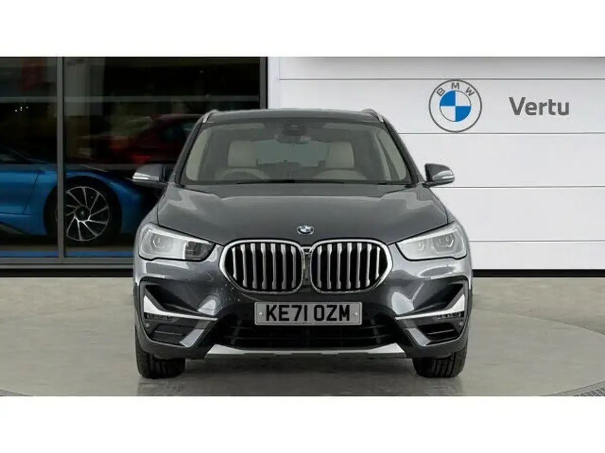 2021-bmw-x1-20-xdrive20i-xline-big-15