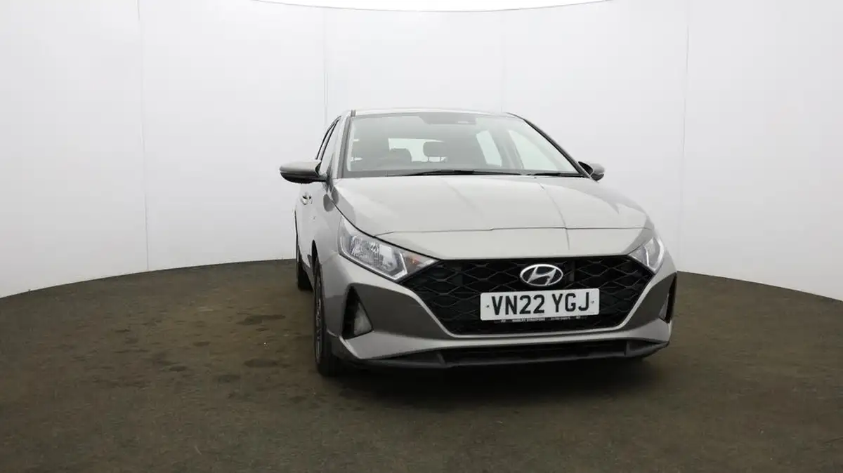 2022-hyundai-i20-10-t-gdi-se-connect-eclutch-imt-big-43