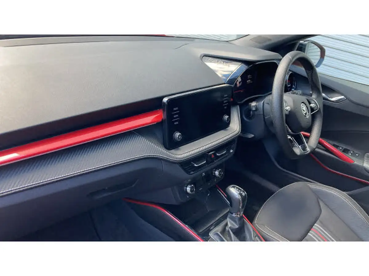 2022-skoda-fabia-15-tsi-monte-carlo-big-8