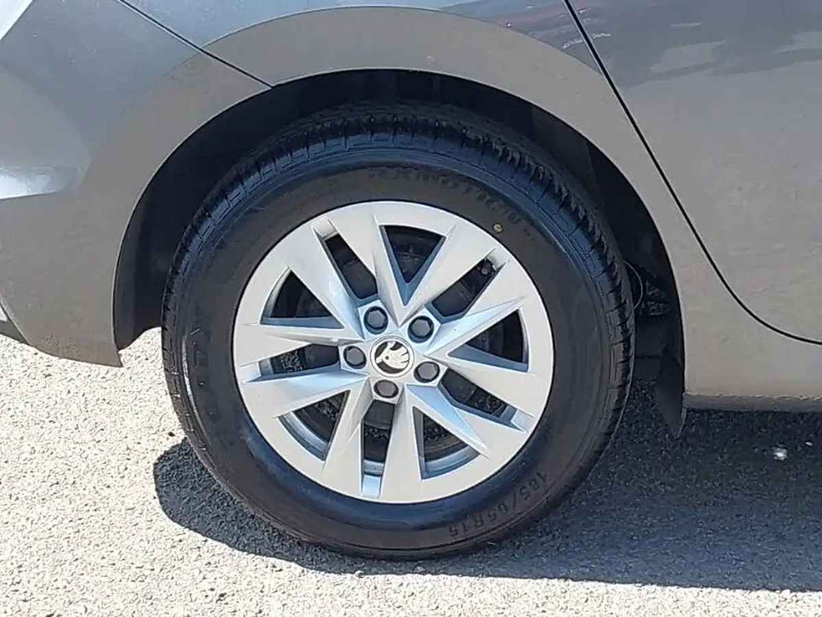 2022-skoda-fabia-10-tsi-se-comfort-109ps-dsg-big-11