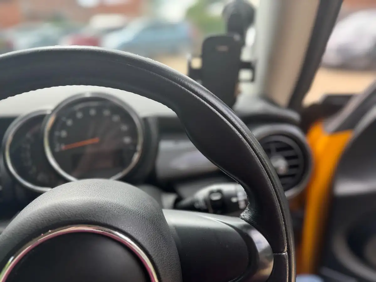 2015-mini-cooper-15td-cooper-d-114bhp-3d-big-24
