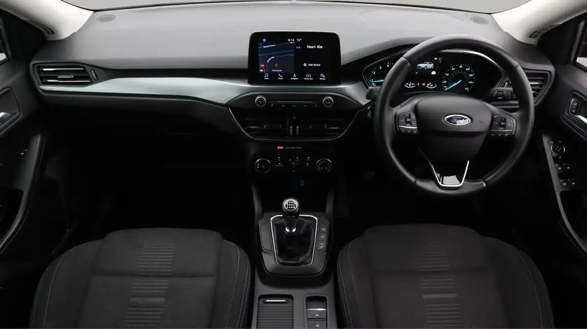 2019-ford-focus-10t-active-hatchback-big-13
