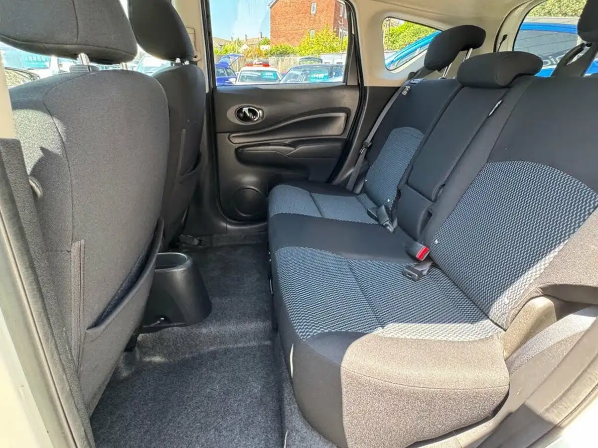 2015-nissan-note-12-acenta-premium-dig-s-98ps-style-pack-big-15