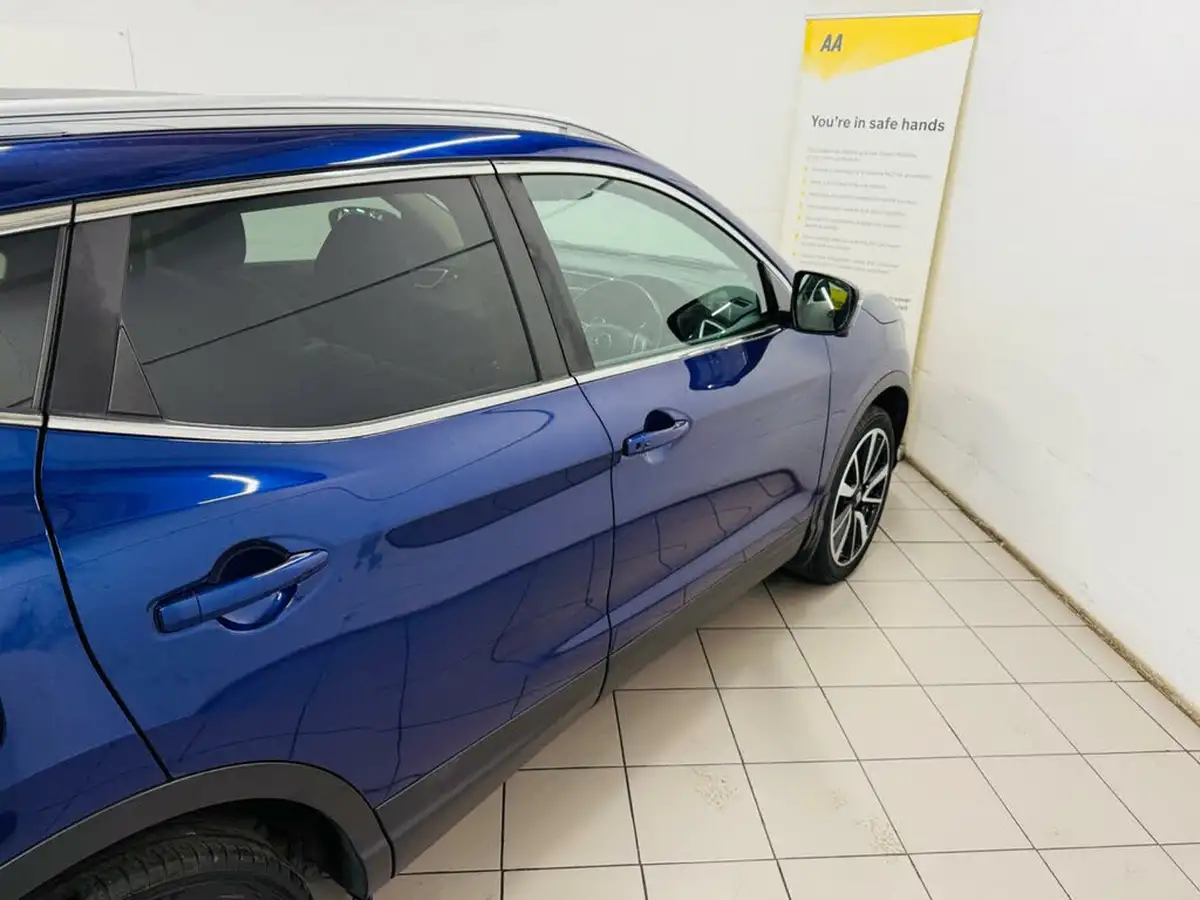 2017-nissan-qashqai-12-dig-t-tekna-big-34