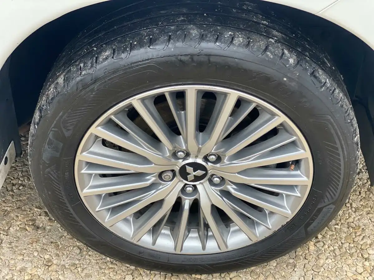 2020-mitsubishi-outlander-24-reflex-plus-commercial-big-53