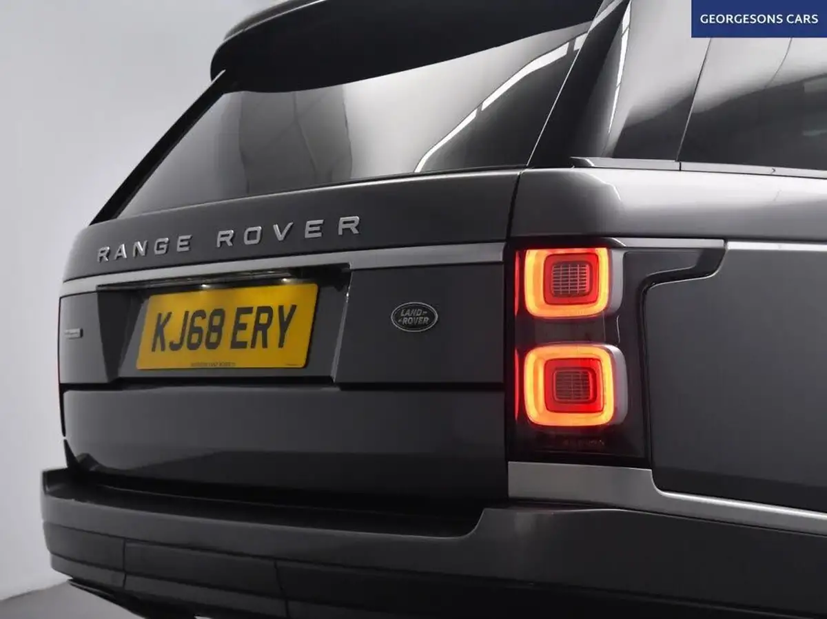 2019-land-rover-range-rover-30-sd-v6-autobiography-big-12