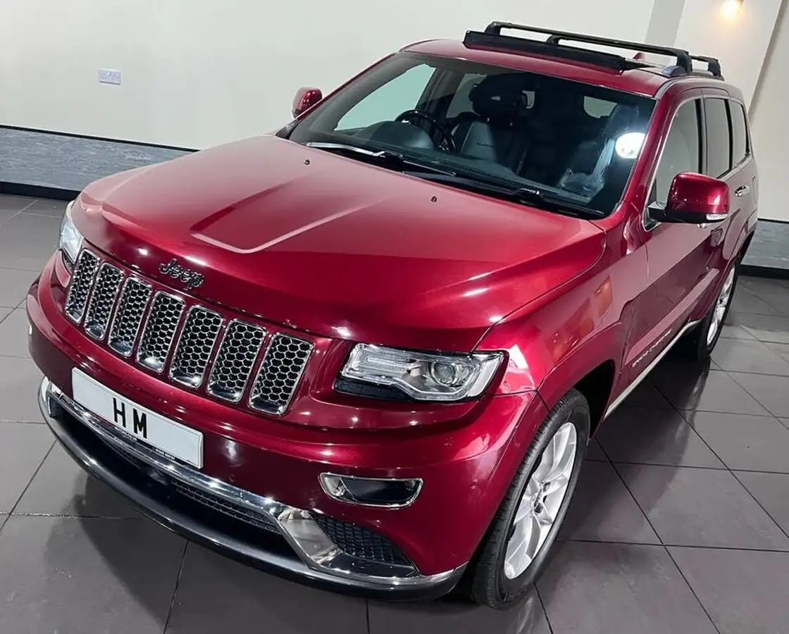 2015-jeep-grand-cherokee-30crd-summit-big-20