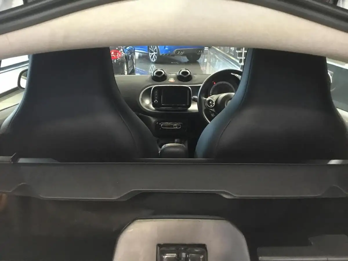 2017-smart-fortwo-09-prime-90bhp-premiumss-coupe-twinamic-big-15