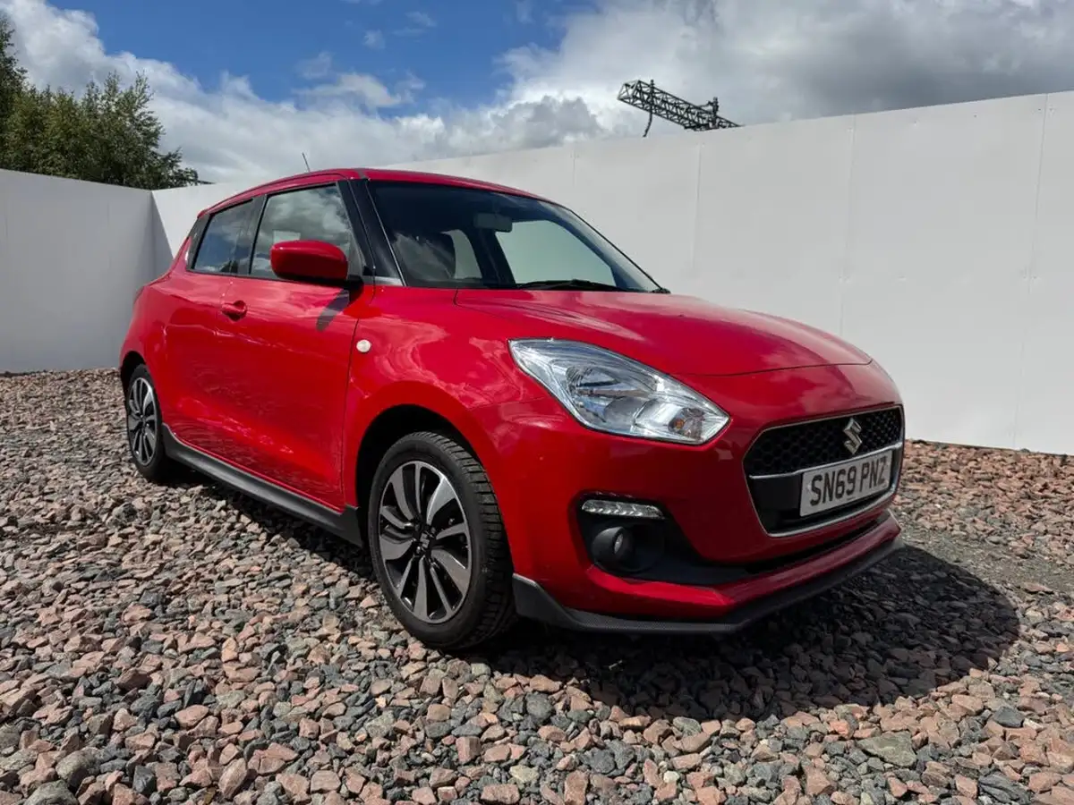 2019-suzuki-swift-12-dualjet-attitude-big-1