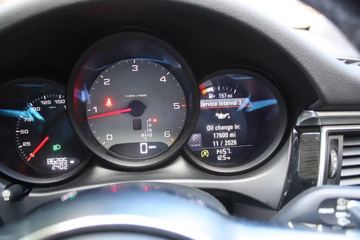 2015-porsche-macan-30td-s-big-19