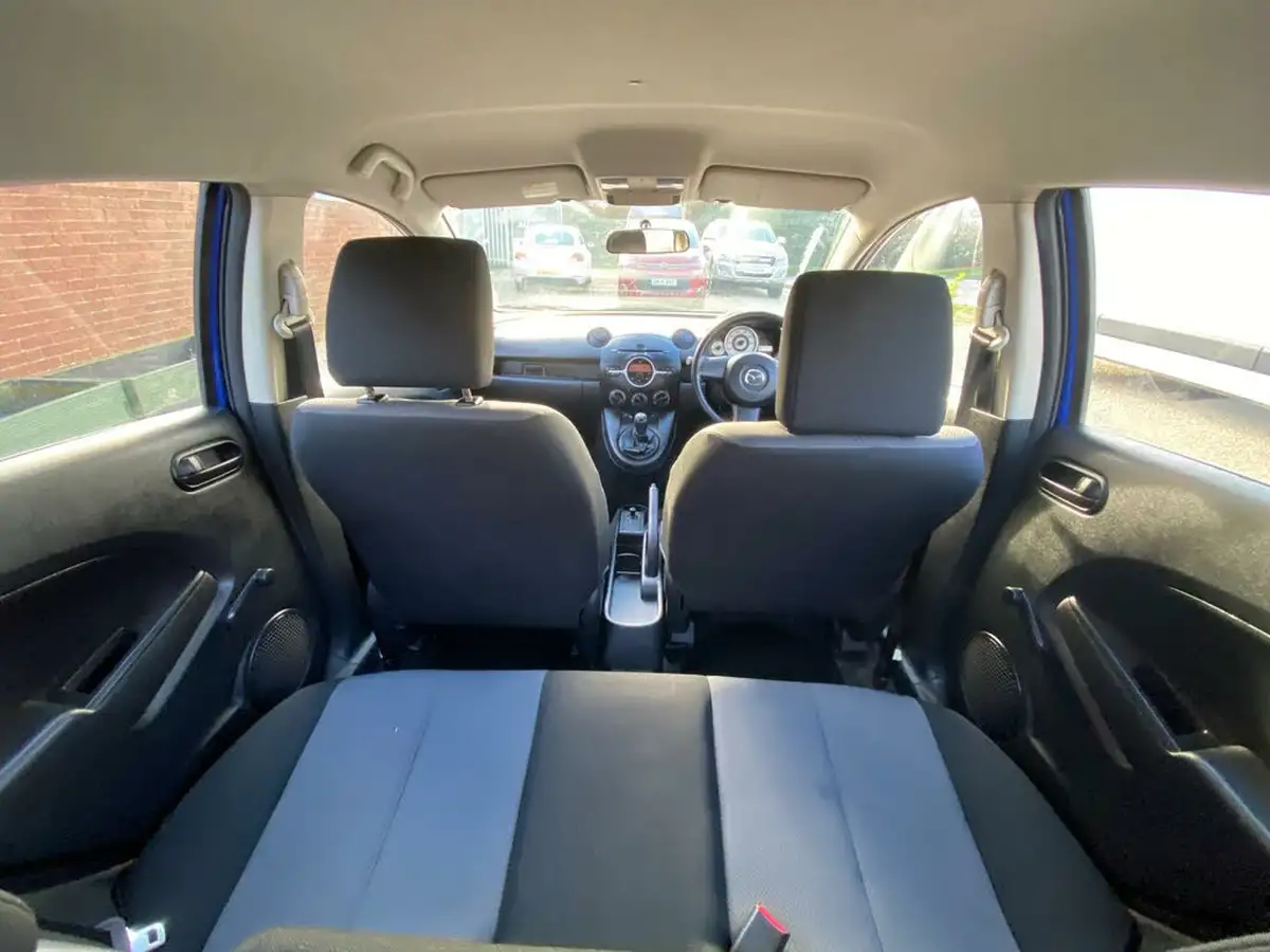 2007-mazda-mazda2-13-ts-big-7