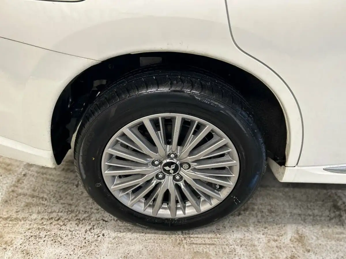 2019-mitsubishi-outlander-24-4h-phev-big-29