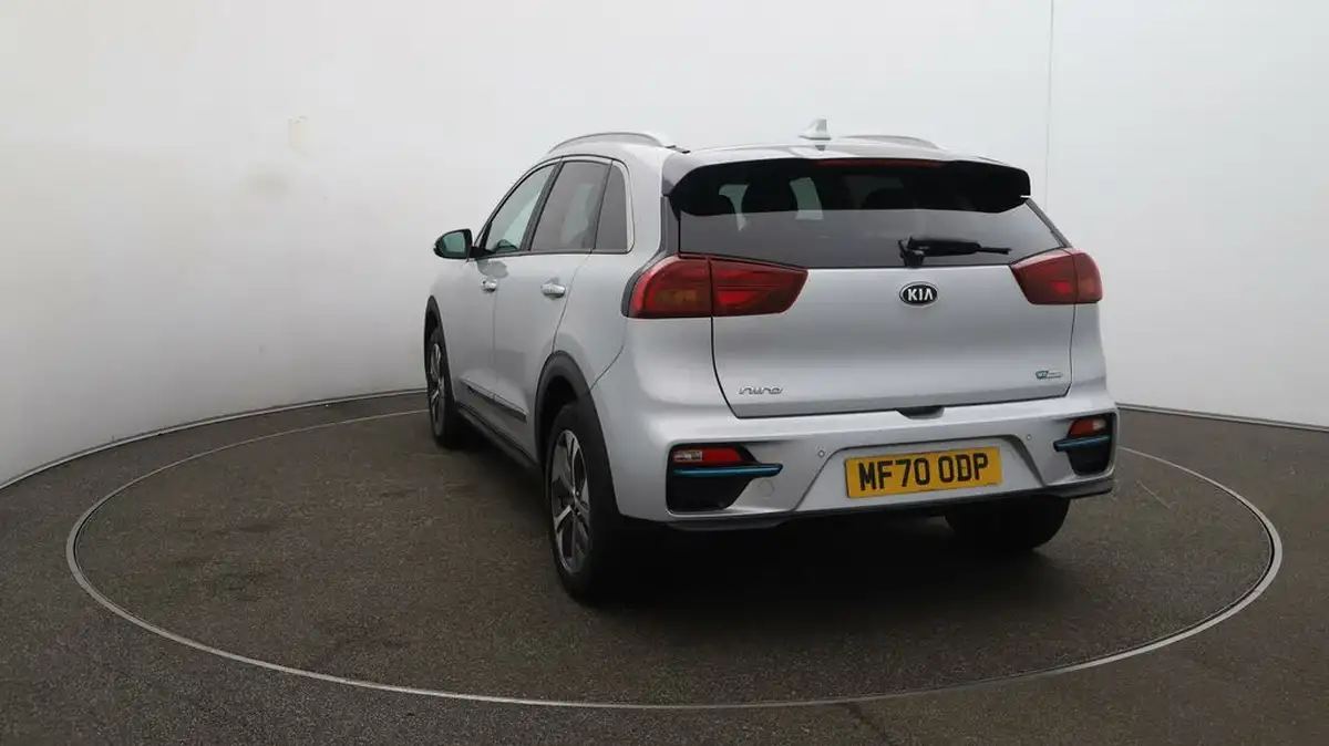 2020-kia-e-niro-ev-4-big-57
