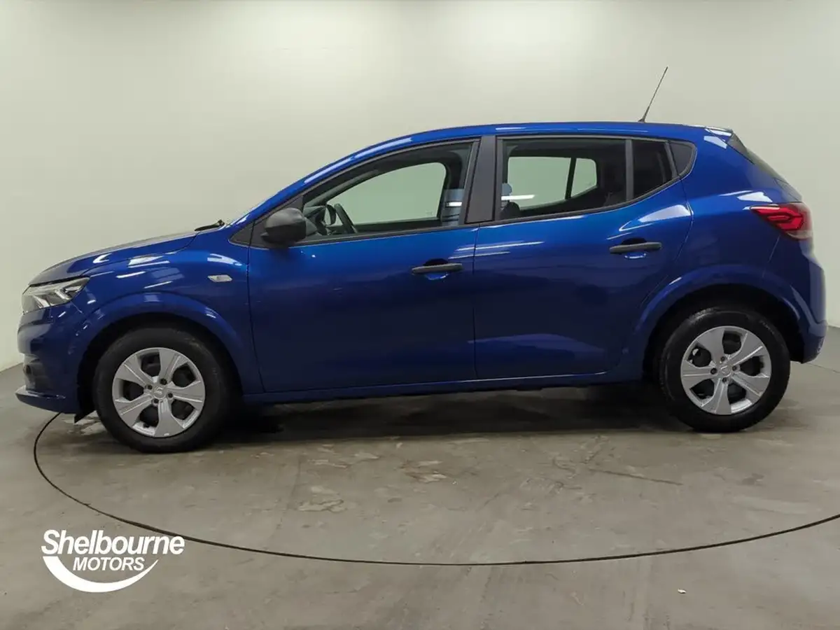 2021-dacia-sandero-10-sce-essential-big-13